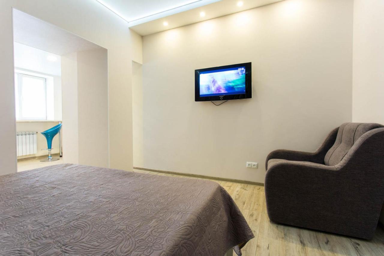 חארקיב New Apartments In The City Center - Kuznechna Str. 26/2 מראה חיצוני תמונה