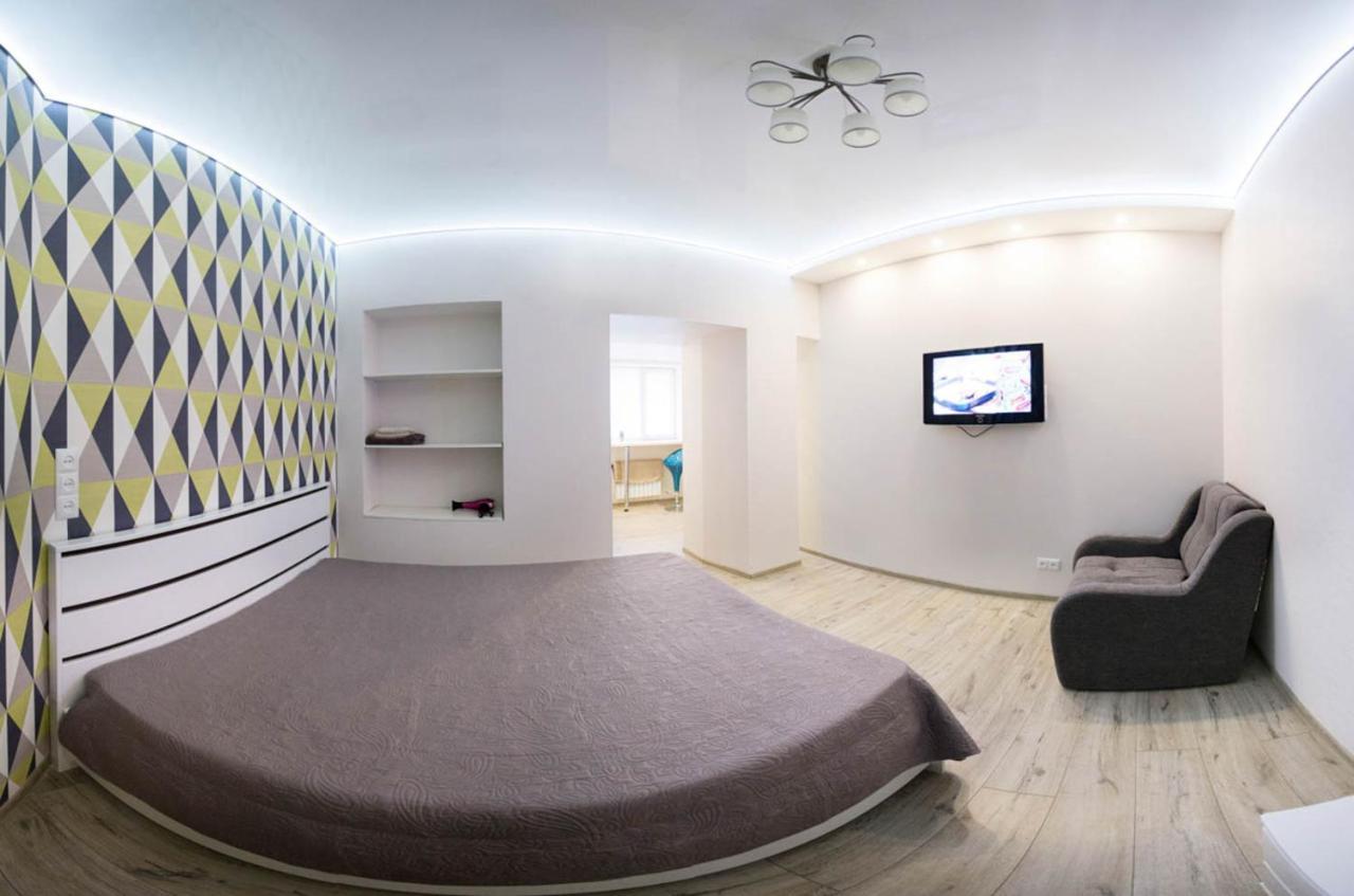 חארקיב New Apartments In The City Center - Kuznechna Str. 26/2 מראה חיצוני תמונה